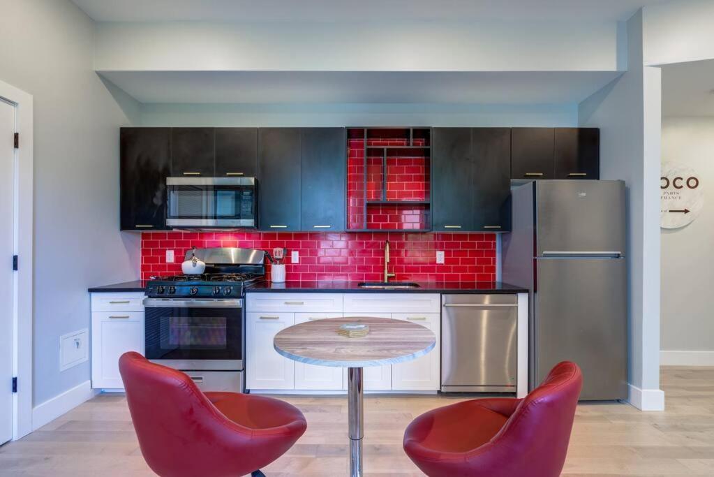 ニューアークLuxury Designer Theme 2Br Apt Near Nyc / Thepathアパートメント エクステリア 写真