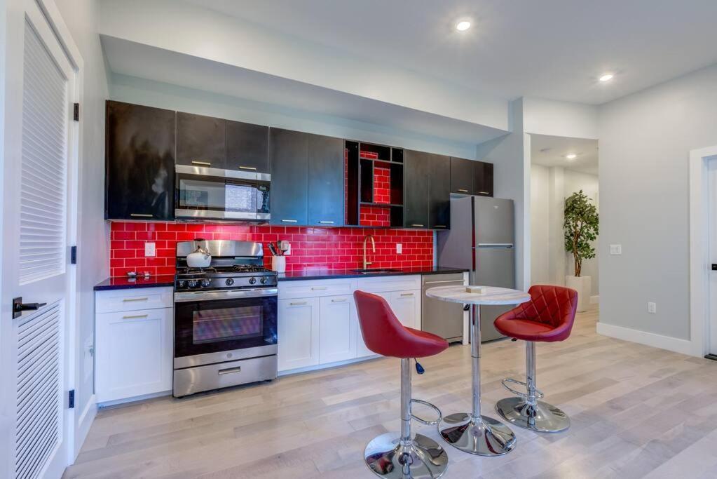ニューアークLuxury Designer Theme 2Br Apt Near Nyc / Thepathアパートメント エクステリア 写真