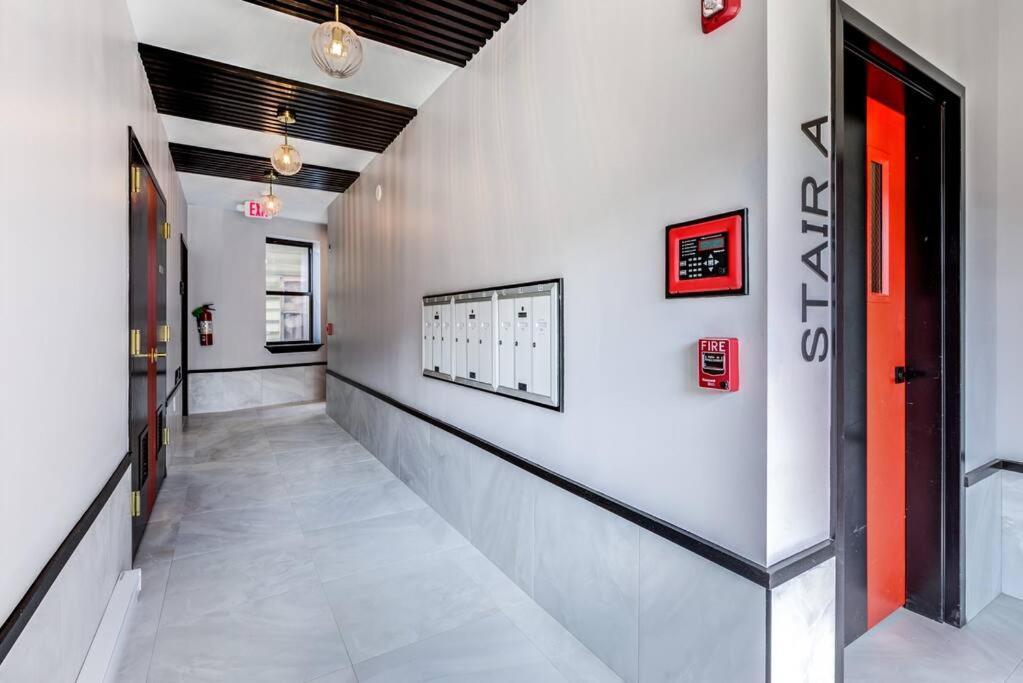 ニューアークLuxury Designer Theme 2Br Apt Near Nyc / Thepathアパートメント エクステリア 写真